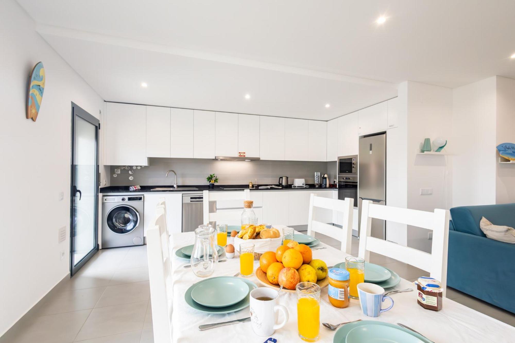 Wave Of Happiness Apartment Sao Martinho do Porto Exterior photo